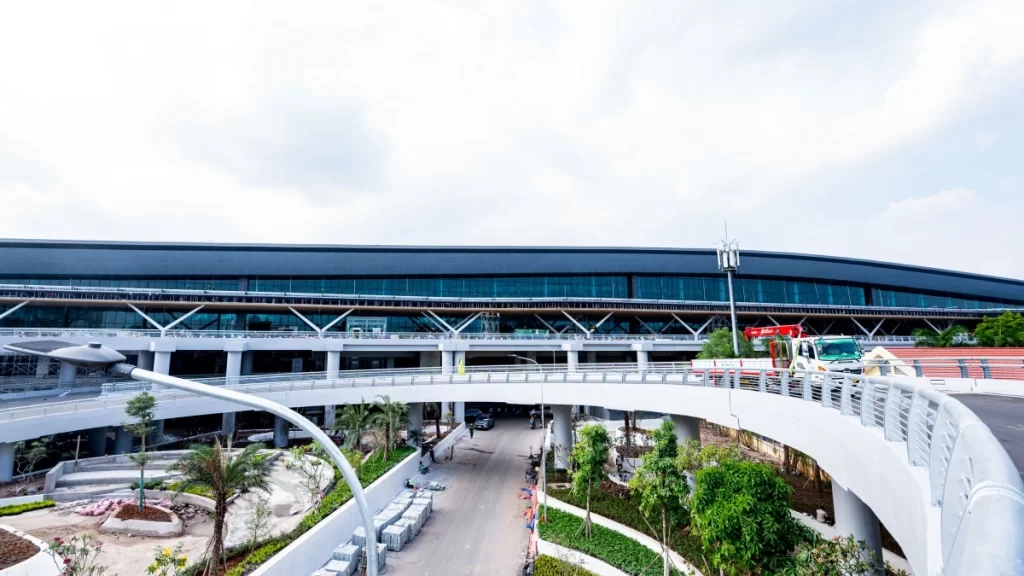 タンソンニャット国際空港第3ターミナル